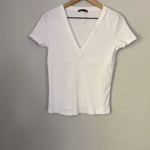 NWOT Zara V-Neck Ribbed Tshirt